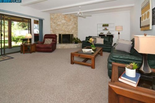 757 Slater Ave, Concord CA  94523-2576 exterior