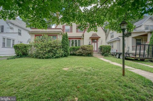 120 Wayne Ave, Tavistock, NJ 08033-1448