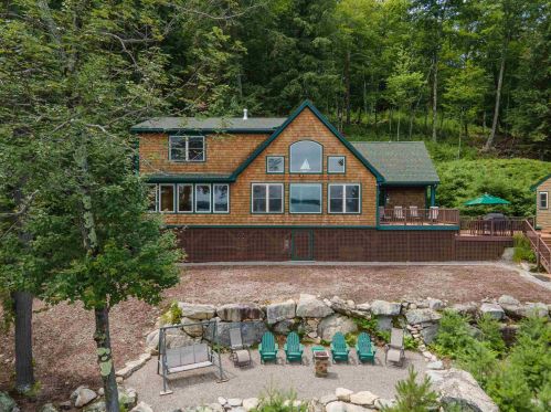 18 Mark Is, Laconia, NH 03249-7716