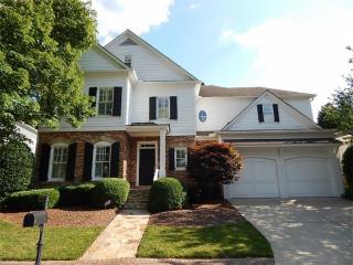 2142 Spring Hill Ct, Smyrna, GA 30080-8695