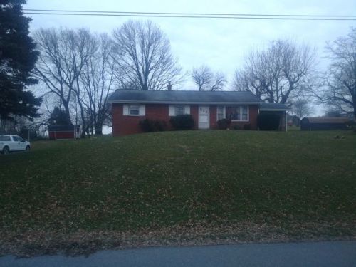 201 Barley Ave, Lancaster, PA 17602-4701