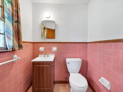 2663 Fairlane Dr, Atlanta GA  30354-2182 exterior