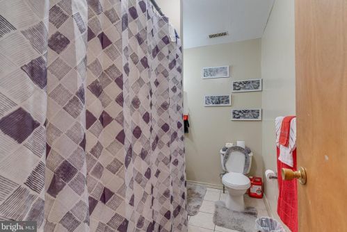 5703 Baltimore Ave, Philadelphia PA 19143-3117 exterior