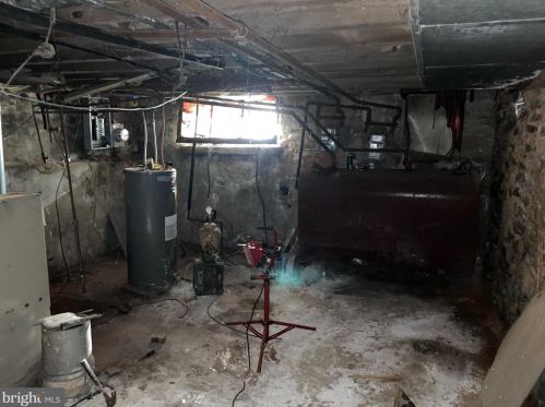 1946 23 St, Philadelphia PA 19145-2602 exterior