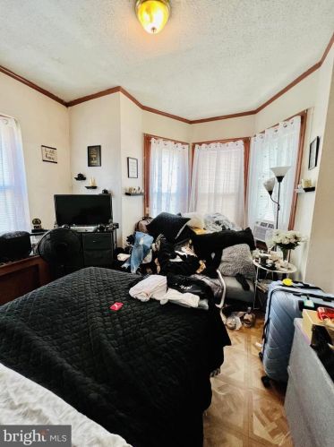 3563 11 St, Philadelphia PA 19140-4303 exterior