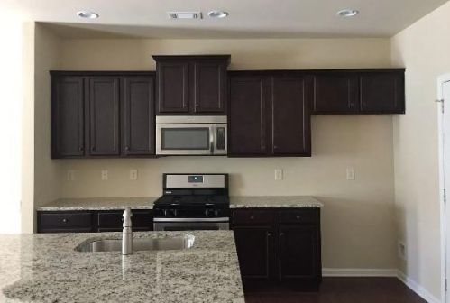 2703 Morgan Glen Rd, Buford GA  30519-3034 exterior