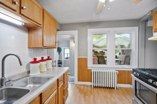 1008 James Ave, Saint Paul MN  55102-3333 exterior