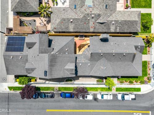 1746 Main St, Huntington Beach CA  92648-2723 exterior