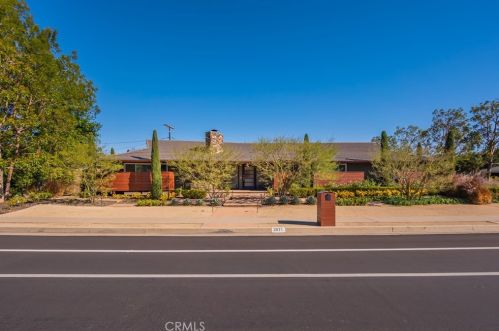 2071 La Colina Dr, Santa Ana, CA 92705-3362