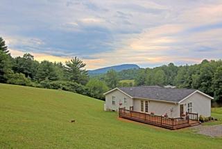 1059 Conner Grove Rd, Willis VA  24380-4910 exterior