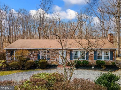 27 Willow Branch Pl, Fredericksburg, VA 22405-1445