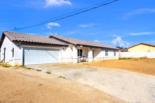21520 Nance St, Perris, CA 92570-9173