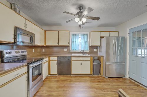 105 Jefferson Ln, Ladson SC  29456-5462 exterior