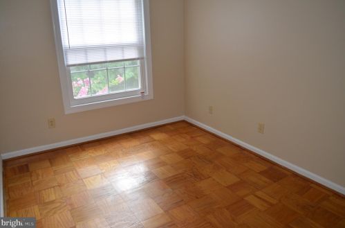 8902 16th St, Silver Spring MD 20910-2231 exterior