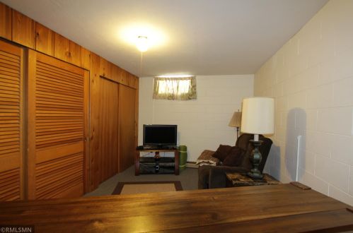2083 Clear Ave, Saint Paul MN  55119-3207 exterior
