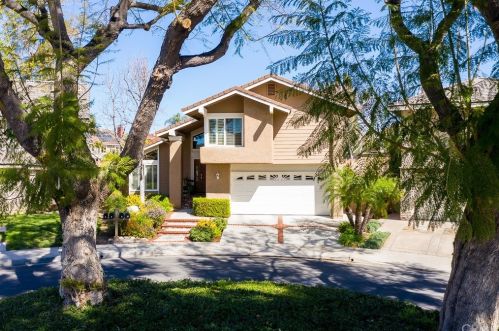 5 Glorieta, Irvine, CA 92620-1849