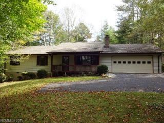 303 Scarlet Oaks Dr, Etowah, NC 28729-7705