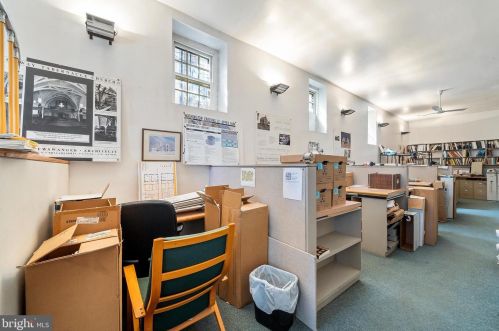 3961 Baltimore Ave, Philadelphia PA 19143-2623 exterior