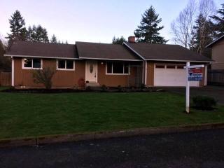3207 135th Ave, Vancouver, WA 98682-8002