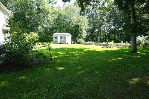 99 Woodville Alton Rd, Richmond, RI 02832-2420