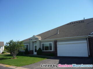 5815 Prairie Ridge Dr, Saint Paul MN  55126-5010 exterior