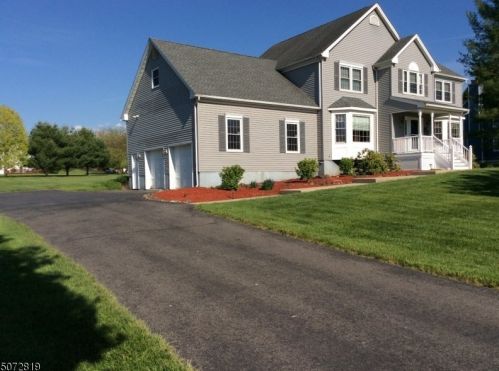 24 Vassar Rd, Great Meadows, NJ 07838-2003