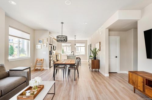 6721 Tempe Ct, Aurora CO  80016-2778 exterior