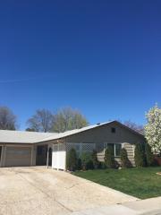 1827 Crestmont Dr, Meridian ID  83646-1624 exterior