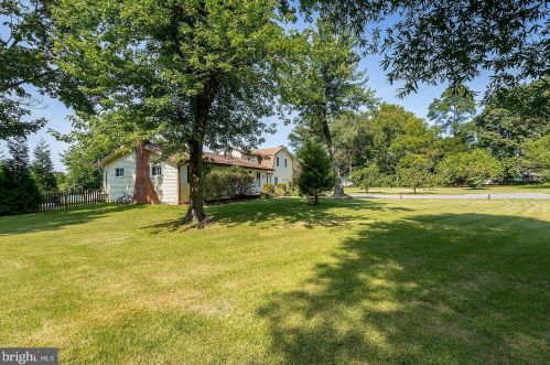 111 Cohawkin Rd, Clarksboro, NJ 08020-1341