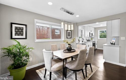 2424 Homestead Dr, Silver Spring MD  20902-4950 exterior