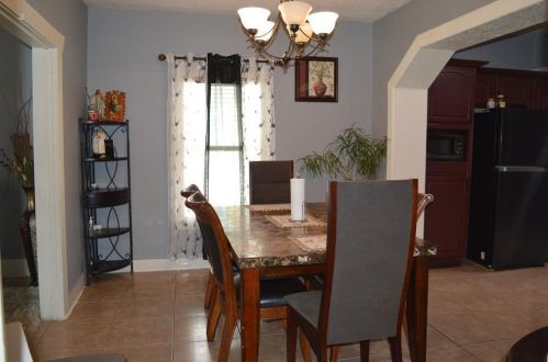 3217 Livingston Ave, Fort Worth TX  76110-3735 exterior