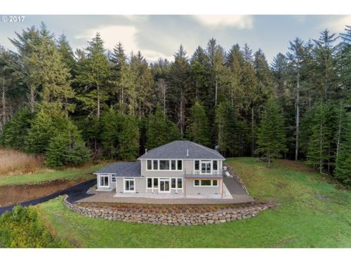6015 Pacific Overlook Dr, Neskowin, OR 97149-9751