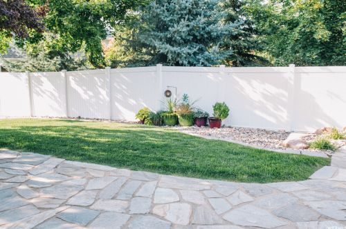 165 400, Smithfield UT 84335-1350 exterior