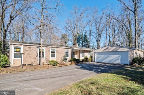 36 Bear Brook Rd, Princeton NJ  08540-6216 exterior