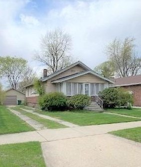 6718 Delaware Ave, Hammond, IN 46323-1713