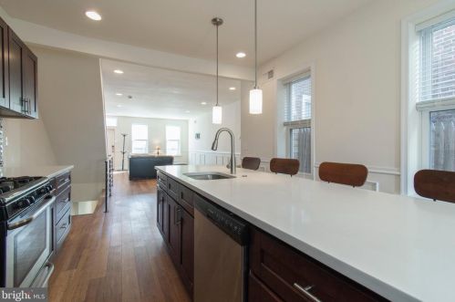 1338 22nd St, Philadelphia PA 19146-4241 exterior