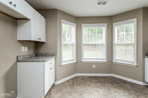 656 Fairgreen Trl, Stockbridge GA  30281-9137 exterior