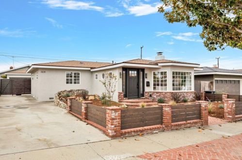 3614 225th St, Torrance, CA 90505-2519