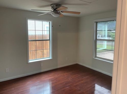 3840 Willing Ave, Fort Worth TX  76110-4947 exterior
