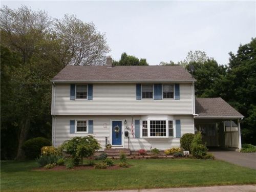 361 Lincoln Dr, Cheshire, CT 06410-2115