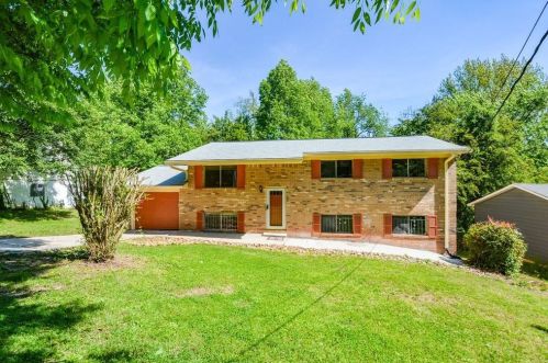 3791 Camp Creek Pkwy, Atlanta GA  30331-5518 exterior