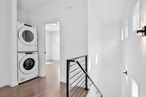 1923 Frd St, Atlanta GA  30318-0027 exterior