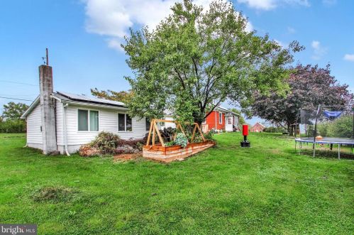 1919 Baltimore Pike, Hanover PA 17331-9603 exterior