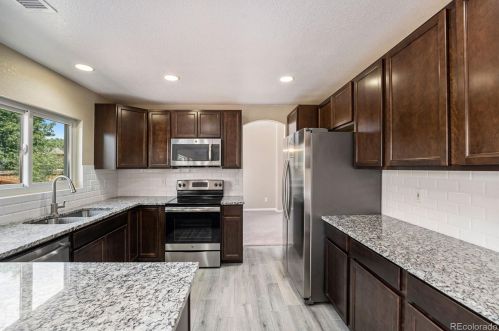 4711 125th Ave, Denver CO  80241-3070 exterior