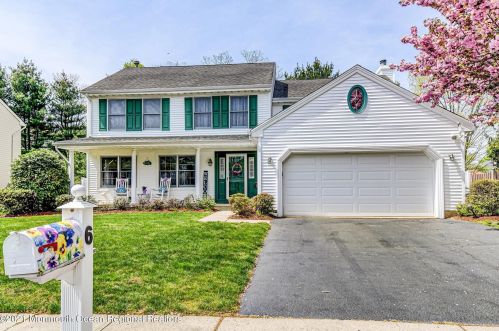 6 Carmello Ct, Lincroft, NJ 07738-1352