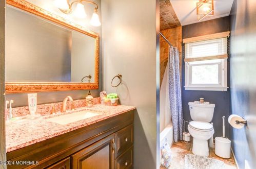 19 Pine Needle St, Wall Township NJ  07731-2647 exterior