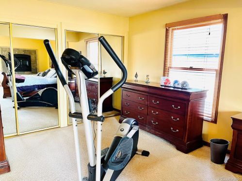 5940 Akron Cir, Englewood CO 80111-5216 exterior