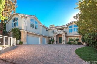 16266 Bertella Dr, Van Nuys, CA 91436-3302