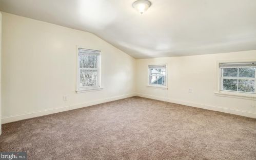 277 Lk, Haddonfield NJ 08033-1509 exterior