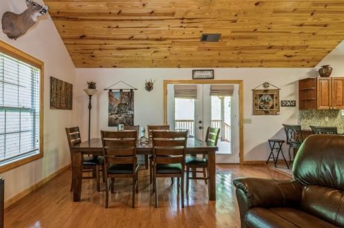 3432 Monica Ln, Conyers GA  30094-3933 exterior